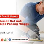 Tukang memasang keramik menggunakan semen nat anti retak untuk lantai rumah dengan produk dari Pondok Keramik.